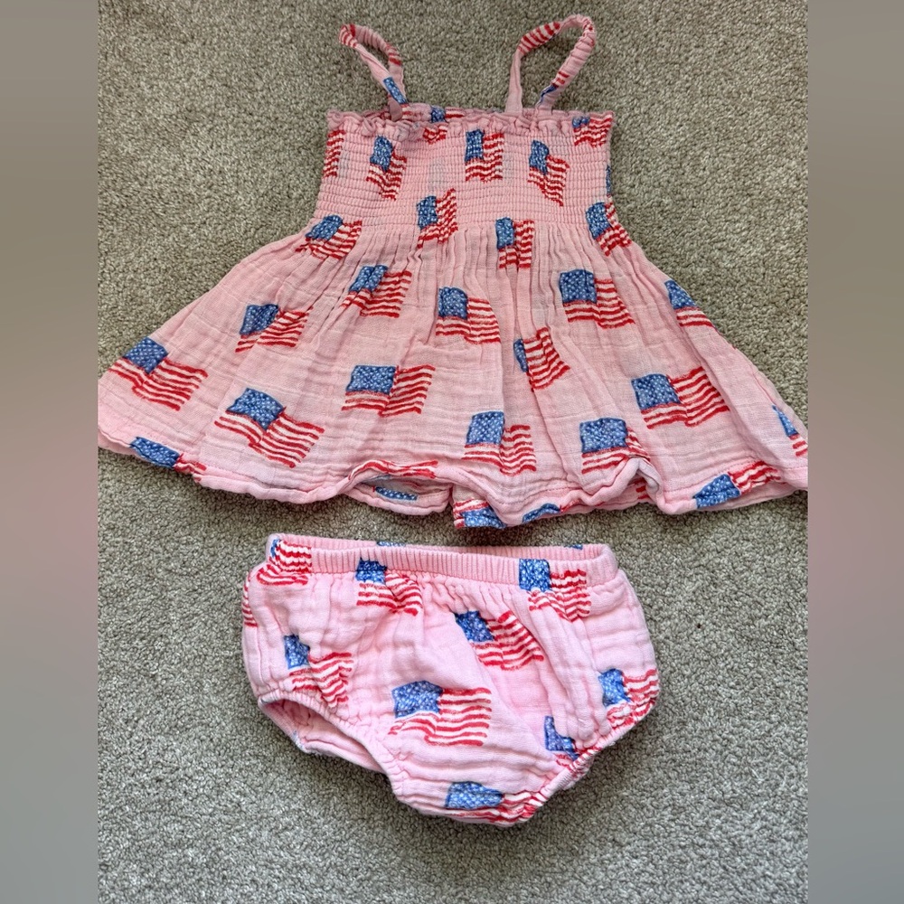Angel Dear Pink American Flag Muslin 2 piece 18-24m